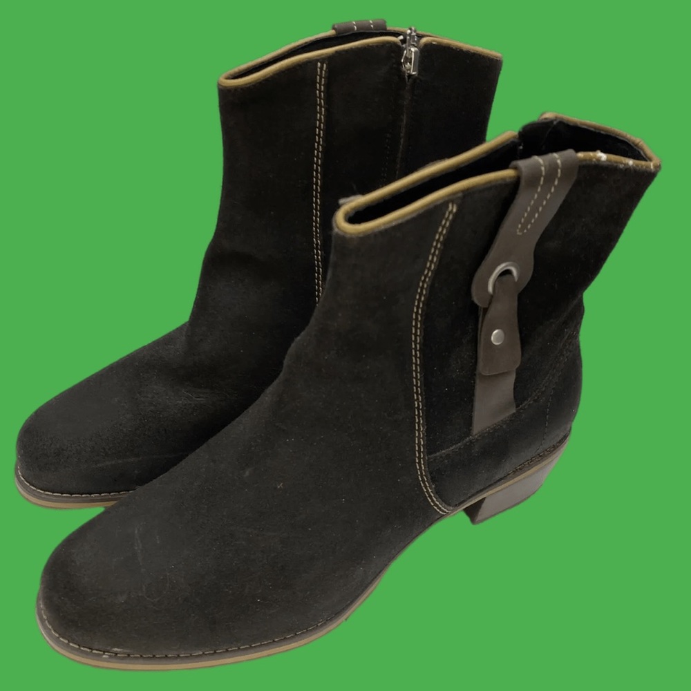 Red Wing Women’s Boots Size 11D - Dark Brown Suede